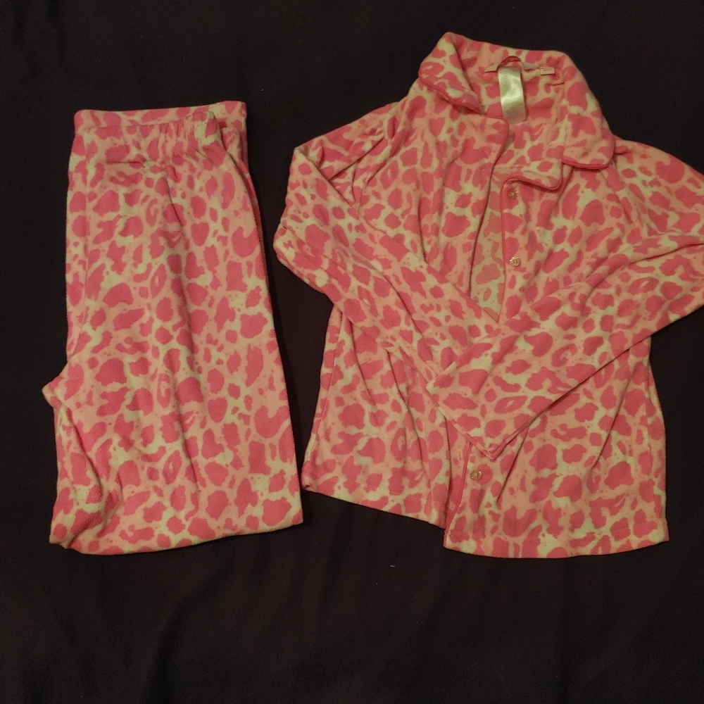 Pink leopard print pajamas